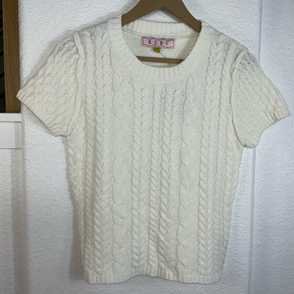 BURU Cable Knit Short Sleeve Sweater